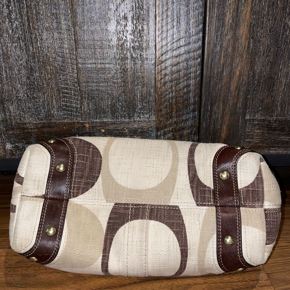 Authentic Coach shoulder bag - Picture 5 of 11